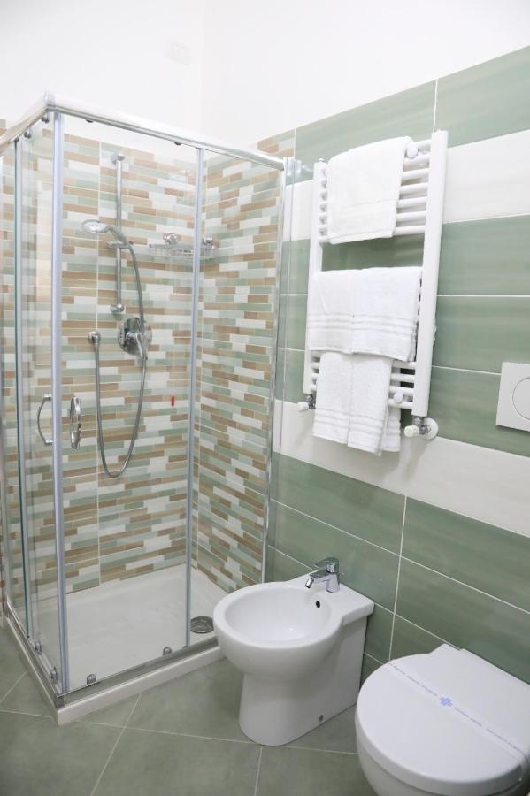 Vicky'S House Bed & Breakfast Паргелия Екстериор снимка