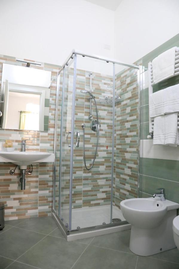 Vicky'S House Bed & Breakfast Паргелия Екстериор снимка